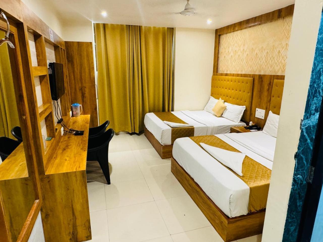 Hotel Bkc Inn - Near Trade Center, Visa Consulate Мумбаи Экстерьер фото